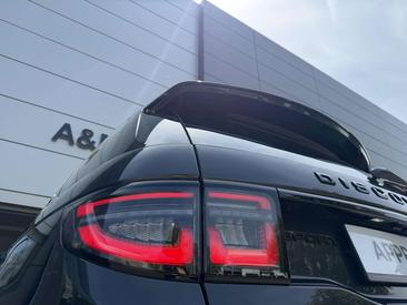 Land Rover Discovery Sport P270e Dynamic SE AWD Auto 25.5MY — photo 24