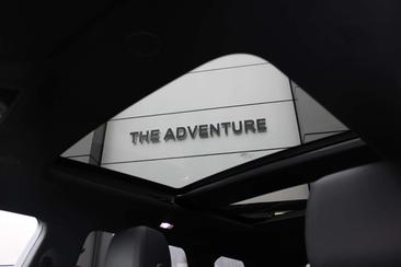 Land Rover Range Rover Evoque P270e S — photo 11