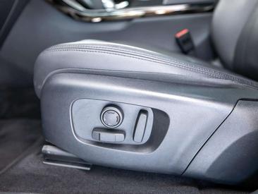 Land Rover Range Rover Evoque P270e PHEV AWD SE Dynamic Edition Cold Climate — photo 17