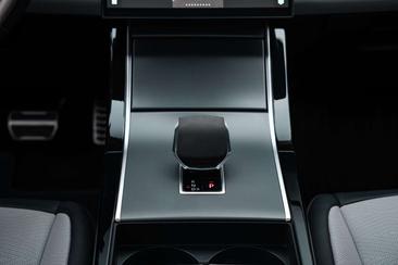 Land Rover Range Rover Evoque AUTOBIOGRAPHY/ KOMFORT / WINTER / AHK / MERIDIAN — photo 11