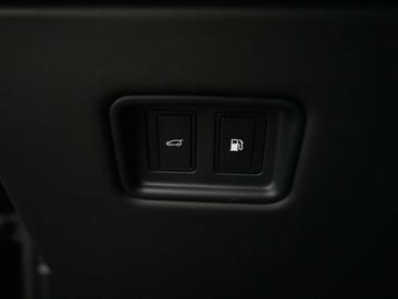 Land Rover Range Rover Sport Dynamic SE P460e — photo 15