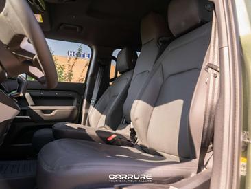 Land Rover Defender 110 URBAN 3.0 D MHEV D200 — photo 10