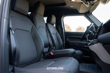 Land Rover Defender 110 URBAN 3.0 D MHEV D200 — photo 13