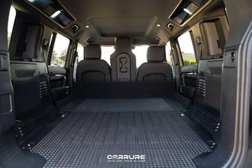 Land Rover Defender 110 URBAN 3.0 D MHEV D200 — photo 15