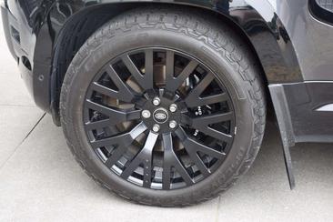 Land Rover Defender 110 P525 110 V8 Gris — photo 18