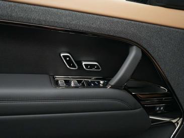 Land Rover Range Rover Sport Dynamic SE P460e — photo 31