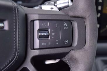 Land Rover Defender 110 P525 110 V8 Gris — photo 26