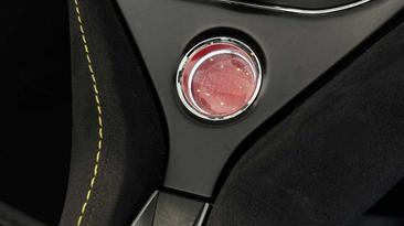McLaren 720S — photo 17