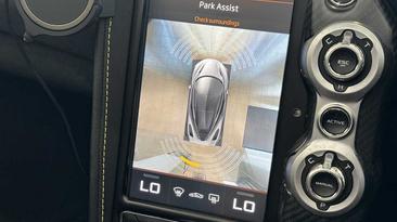 McLaren 720S — photo 31