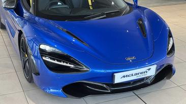 McLaren 720S — photo 32