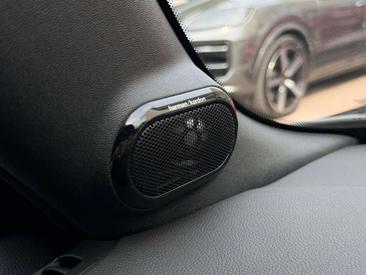 Mini Cabrio John Cooper Works — photo 6