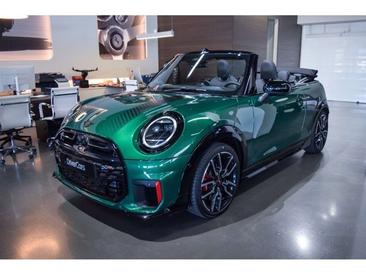 Mini Cabrio JCW Cooper — photo 2