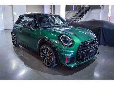 Mini Cabrio JCW Cooper — photo 3