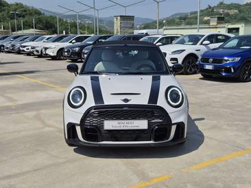 Mini Cabrio JCW Cooper — photo 2