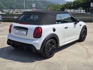 Mini Cabrio JCW Cooper — photo 4
