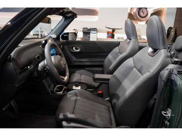 Mini Cabrio JCW Cooper — photo 7