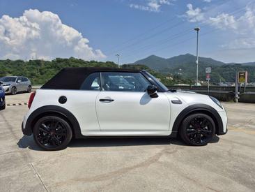 Mini Cabrio JCW Cooper — photo 5
