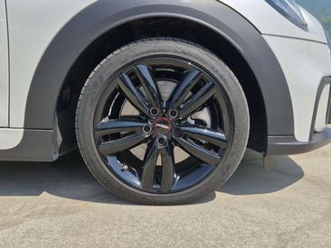 Mini Cabrio JCW Cooper — photo 11
