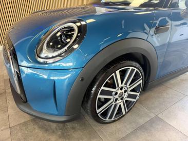 Mini Cabrio COOPER — photo 6