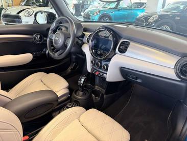 Mini Cabrio COOPER — photo 8