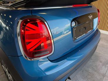 Mini Cabrio COOPER — photo 19