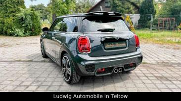 Mini Cooper JCW S — photo 6