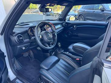 Mini Cabrio Sidewalk Cooper — photo 9