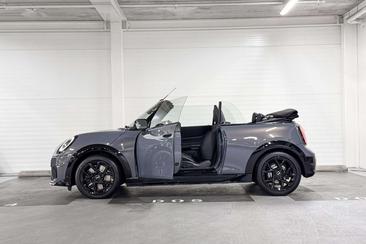 Mini Cabrio John Cooper Works — photo 4