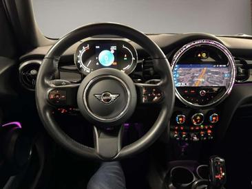 Mini Cooper E — photo 10