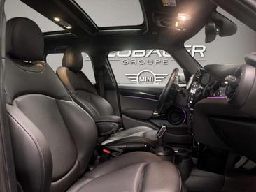 Mini Cooper E — photo 15