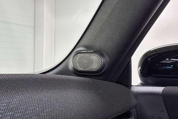 Mini Cabrio John Cooper Works — photo 21