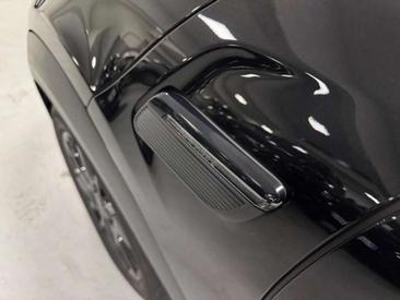 Mini Cooper E — photo 18