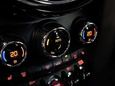 Mini 3 Portes John Cooper Works — photo 33