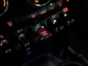 Mini 3 Portes John Cooper Works — photo 35