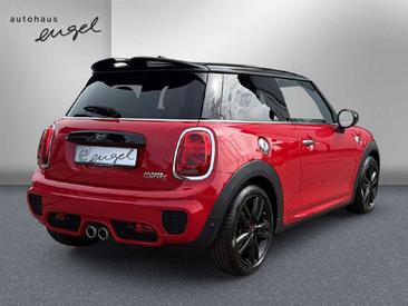 Mini Cooper JCW S — photo 5
