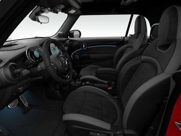 Mini Cabrio COOPER S — photo 3