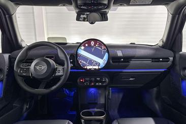 Mini 5 Portes Classic Cooper — photo 10