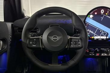 Mini 5 Portes Classic Cooper — photo 11