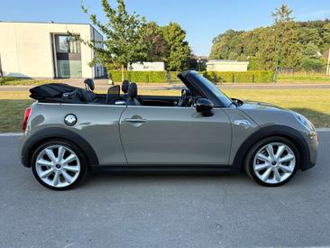 Mini Cabrio COOPER S — photo 6