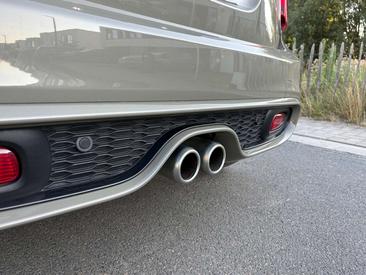 Mini Cabrio COOPER S — photo 11