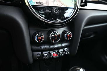 Mini Hatch Classic Cooper — photo 15