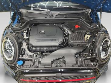 Mini Cabrio John Cooper Works — photo 11