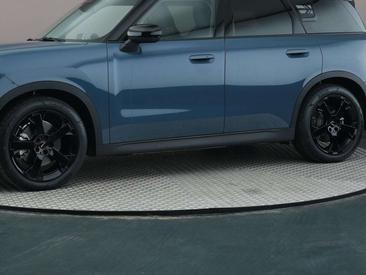 Mini Countryman Classic Cooper SE — photo 20
