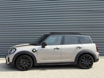 Mini Countryman COOPER SE — photo 2