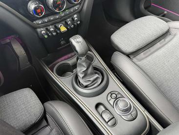 Mini Countryman COOPER SE — photo 15