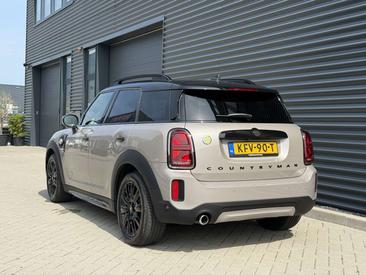 Mini Countryman COOPER SE — photo 19