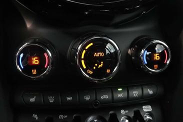 Mini Cabrio Chili Cooper — photo 12