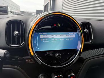 Mini Countryman COOPER SE — photo 36