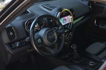Mini Countryman COOPER SE — photo 9