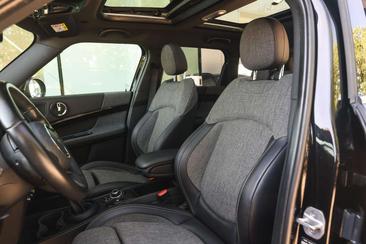 Mini Countryman COOPER SE — photo 12